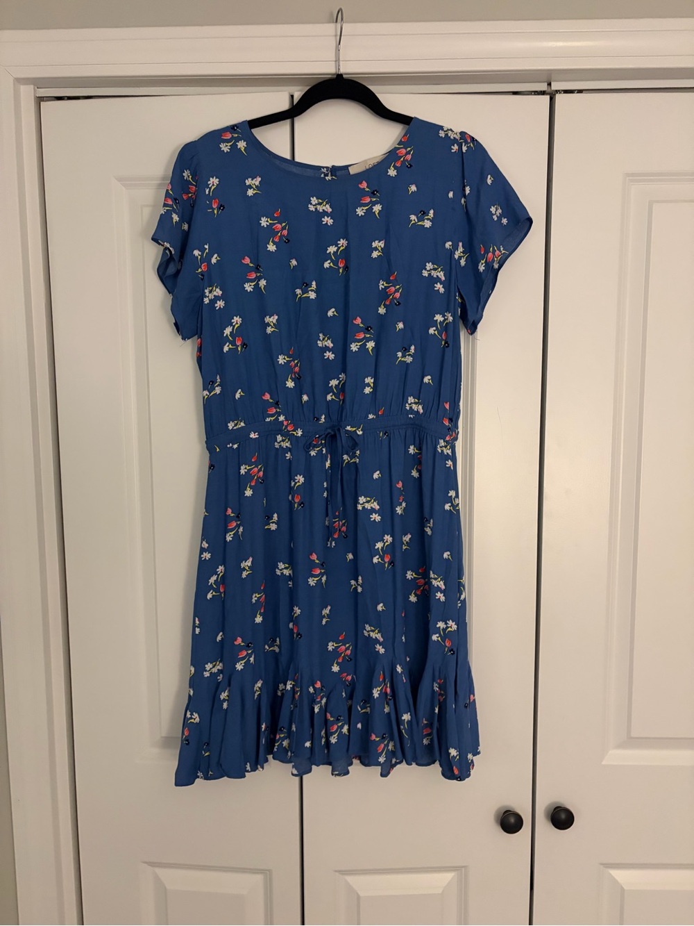 LOFT Blue Floral Tie-Waist Short Sleeve Dress